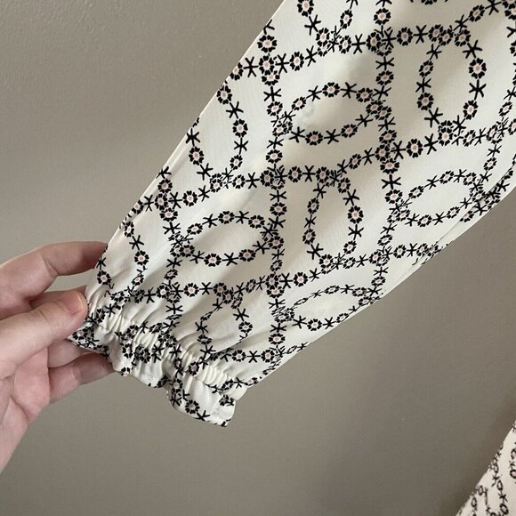 LOFT Black and White Patterned Long Sleeve Dress - Picture 5 of 13